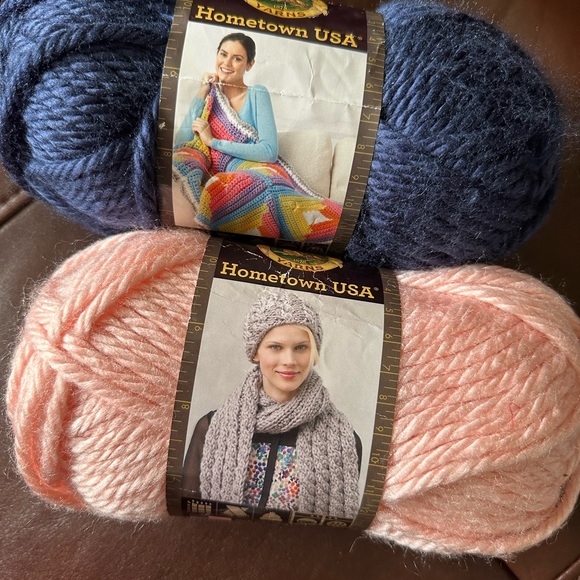 Yarn 🧶 - Picture 2 of 2